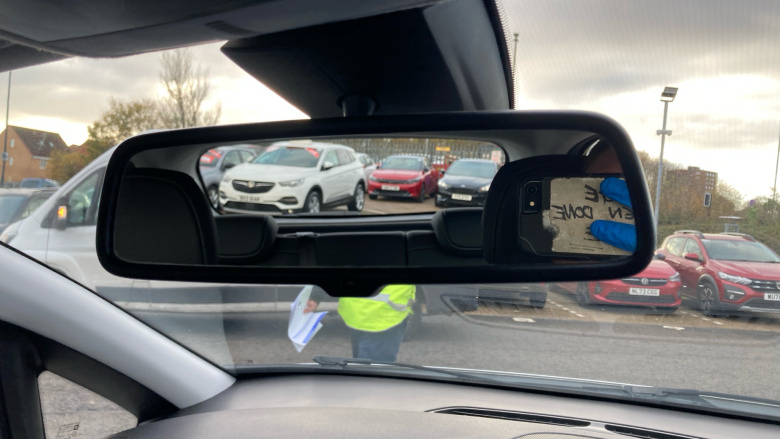 Vauxhall Corsa 1.4 SE Nav 5dr Petrol Hatchback